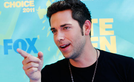 Actor Zachary Levi arrives at the Teen Choice Awards in Los Angeles August 7, 2011. (REUTERS)