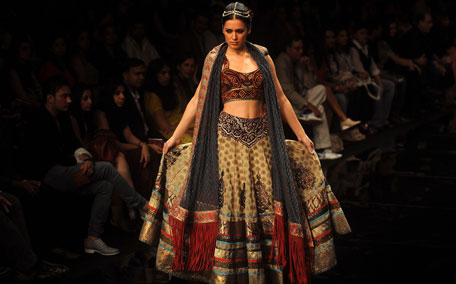 A model showcases a creation by Indian designer J J Vallaya during the Lakme Fashion Week (LFW) Winter/Festive 2011 in Mumbai on August 17, 2011. (AFP)