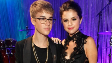 Photo: ${params.title}