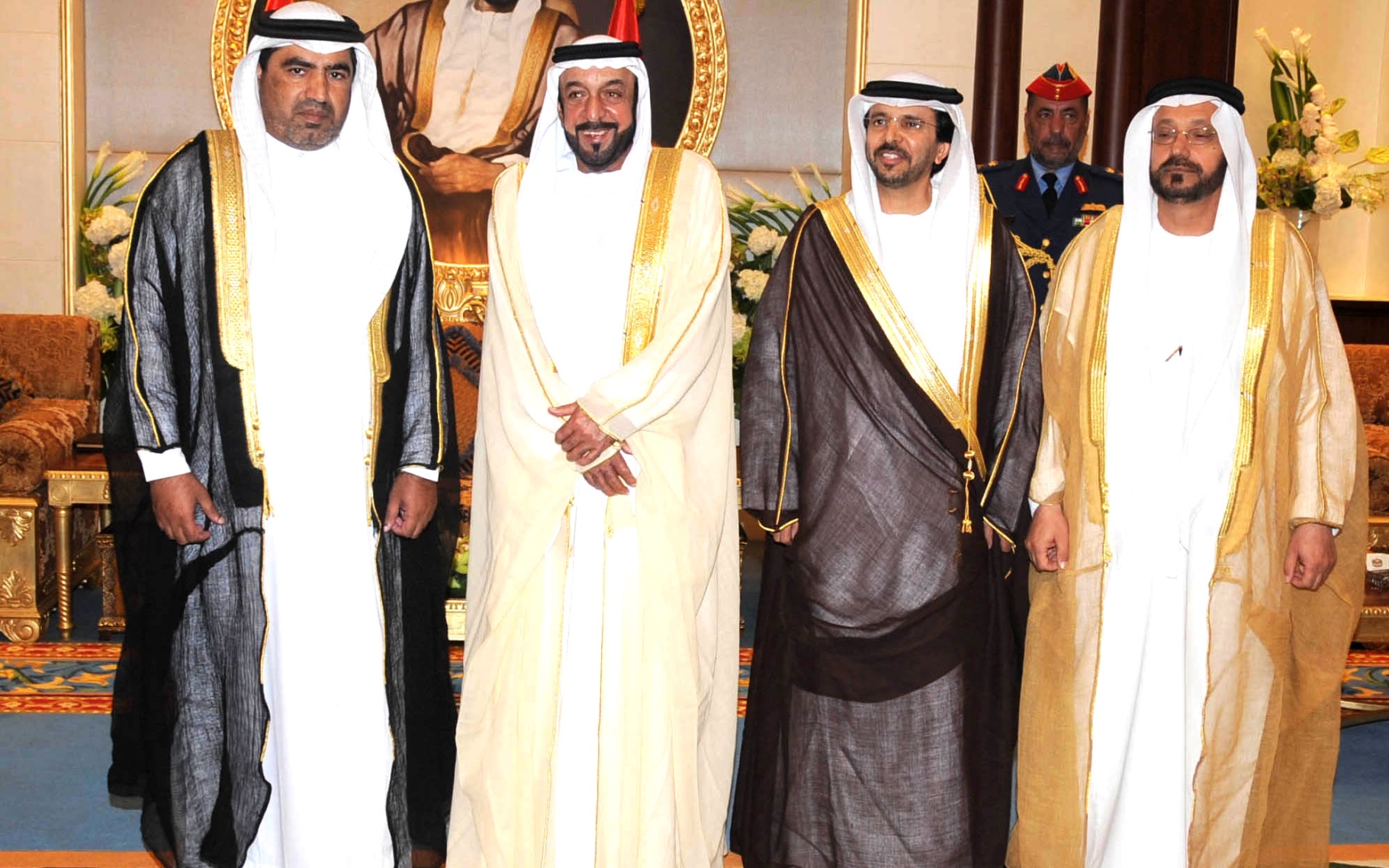 Sheikh Khalifa with the newly-appointed judges (WAM)