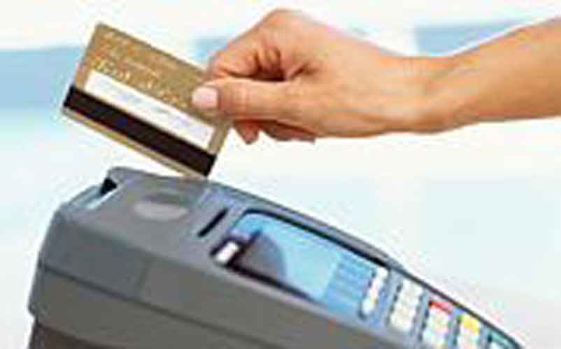 Stop on credit card service fee? - Lifestyle - Shopping - Emirates24|7