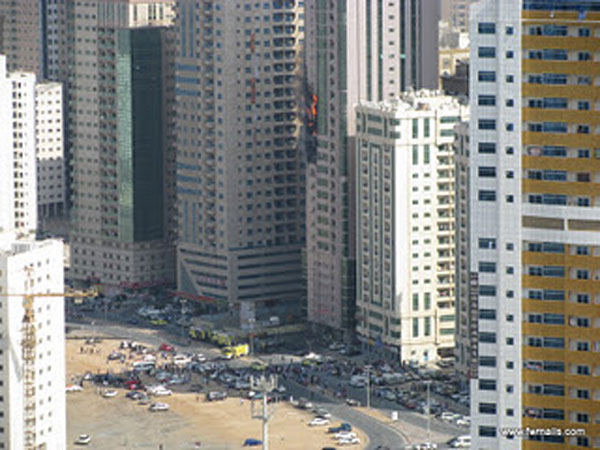 Fire in residential building in Al Nahda, Sharjah. (Pic Courtesy: Team FWMails.com)