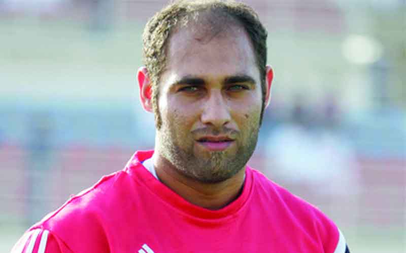 Baniyas goalkeeper Mohammad Ali Ghuloom (EMARAT AL YOUM)