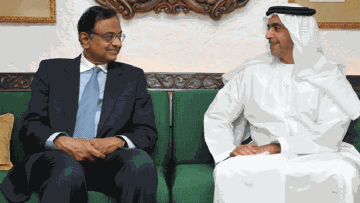 Photo: ${params.title}