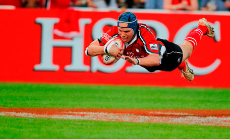 UAE captain Tim Fletcher scoring the consolation try against Argentina in a pool A match at the Emirates Airline Dubai Rugby Sevens tournament at The Sevens stadium in Dubai on Friday. (SUPPLIED)