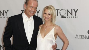 Photo: ${params.title}