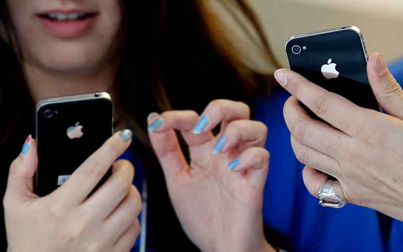 Iphone 6 Launch Impact Iphone 5s 5c Uae Prices Sinking Fast Business Technology Emirates24 7