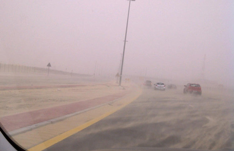 Sheikh Zayed Road was sandy hazard this morning. (Vicky Kapur)
