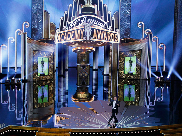 Oscar Host Billy Crystal performs his monologue at the 84th Academy Awards in Hollywood, California, February 26, 2012. (REUTERS)