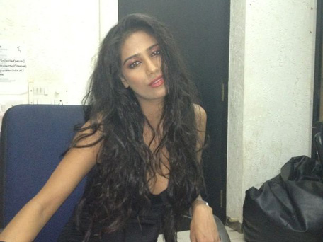 Poonam Pandey Twitter Latest Pic