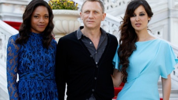 Photo: ${params.title}