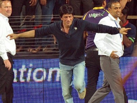 Bollywood star and co-owner of Kolkata Knight Riders Shahrukh Khan celebrates after his team won the IPL Twenty20 first playoff cricket match between Delhi Daredevils and Kolkata Knight Riders at Subrata Roy Sahara Stadium in Pune on May 22, 2012. (AFP)
