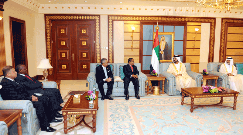 Sheikh Mohammed receives at the presidential palace a number of new ambassadors (Wam)