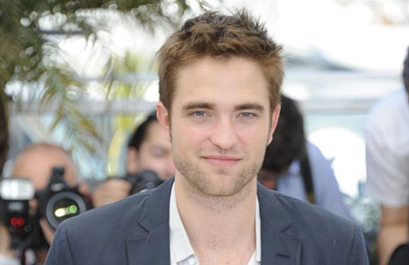 Robert Pattinson (BANG)