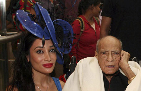 Death of Bollywood great - News in Images - Emirates24|7
