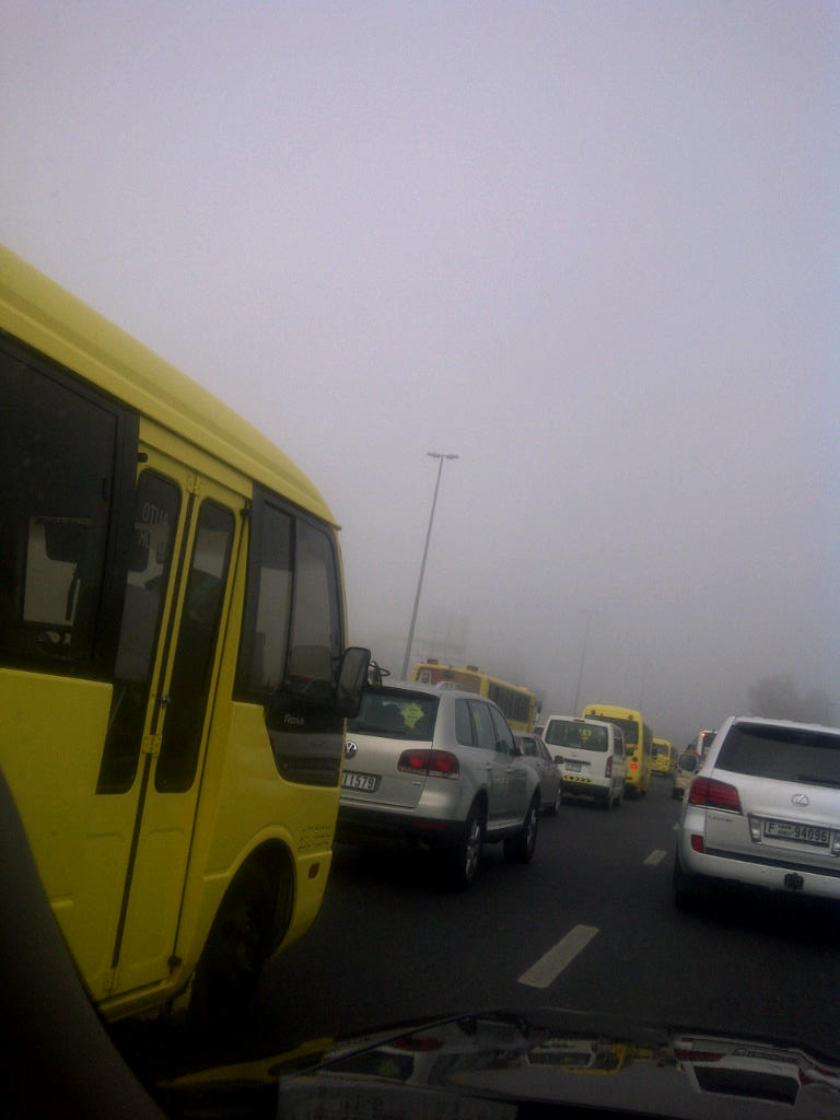 Early morning heavy traffic in Dubai road due to dense fog. (Pic: Vicky Kapur)