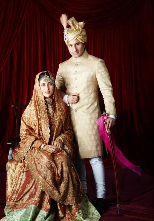 Saif Ali Khan and Kareena Kapoor’s official wedding picture. (TWITTER)