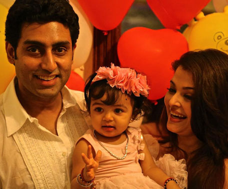 Aishwarya Rai birthday celebrations in Goa have Abhishek, daughter Aaradhya  showering her with love. See pics