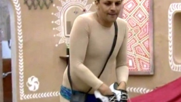 Photo: ${params.title}