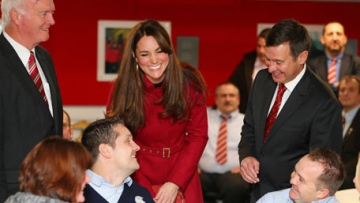 Photo: ${params.title}