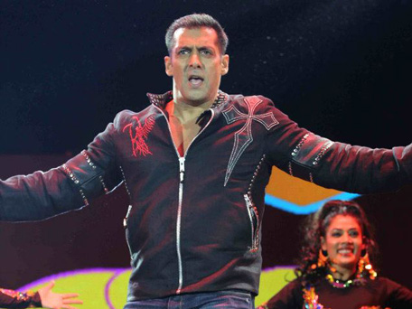 Bollywood star Salman Khan perform during Ahlan Bollywood concert 2012, Dubai. (SUPPLIED)
