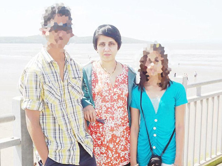 Jacintha Saldanha is in the centre of the photograph, with son Junal and daughter Lisha. (Junal's Facebook profile picture)