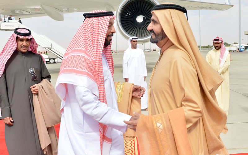 Sheikh Khalifa received by Sheikh Mohammed. (Wam)