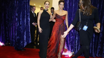 Photo: ${params.title}