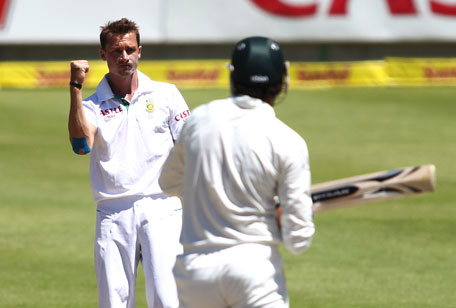 Dale Steyn of South Africa celebrates after getting the wicket of Muhammad Irfan of Pakistan during day 4 of the 2nd Test at Sahara Park Newlands on February 17, 2013 in Cape Town, South Africa. (GETTY)
