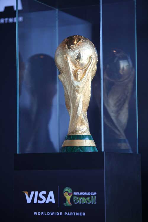 fifa world cup 2014 trophy