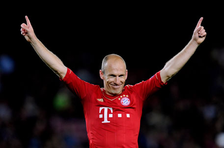 Arjen Robben of Bayern Munich celebrates reaching the final following his team's 3-0 victory during the UEFA Champions League semifinal second leg against Barcelona at Nou Camp on May 1, 2013 in Barcelona, Spain. (GETTY)