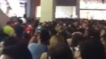 Photo: ${params.title}