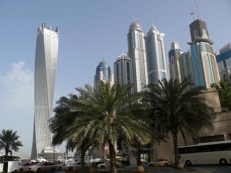 Cayan Tower in Dubai Marina, formerly known as Infinity Tower (Imre Solt)