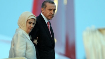 Photo: ${params.title}