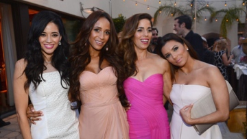 Photo: ${params.title}