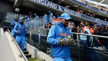 Photo: ${params.title}