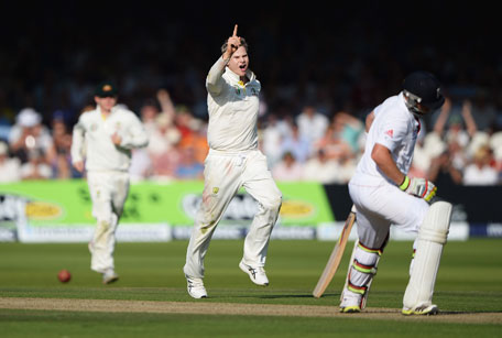 Steve Smith of Australia celebrates the wicket of Ian Bell of England during day one of the 2nd Ashes Test at Lord's Cricket Ground on July 18, 2013 in London, England. (GETTY)