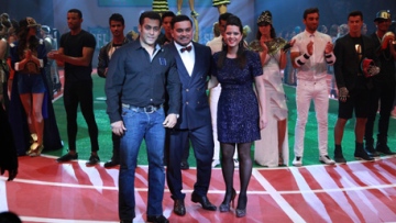 Photo: ${params.title}