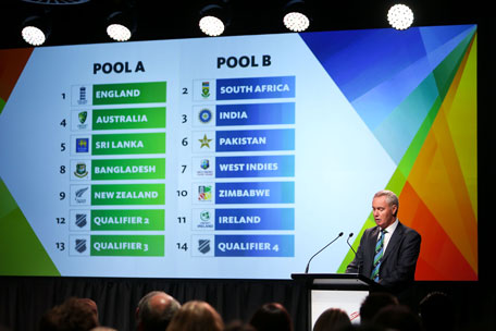 ICC president Alan Isaac announces the pool draws during the official launch of the ICC Cricket World Cup 2015 on July 30, 2013 in Wellington, New Zealand. (Getty Images for ICC)