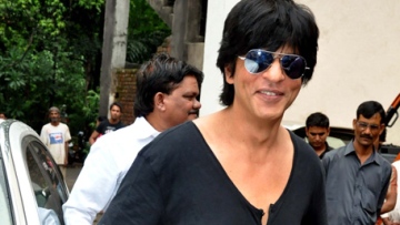 Photo: ${params.title}