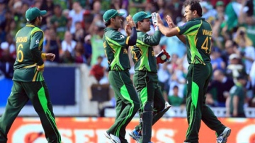 Photo: ${params.title}