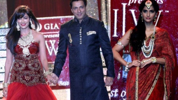 Photo: ${params.title}