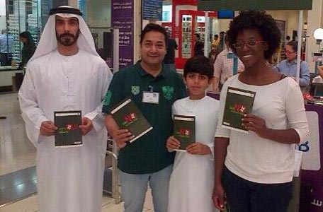 Volunteers and residents get involved in Dubai Municipality's 'no to plastic' drive. (Supplied)