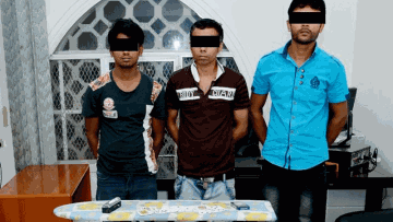 Photo: ${params.title}