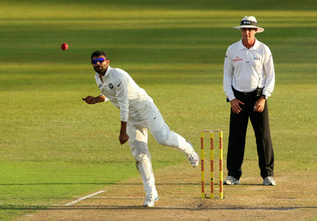 India's Ravindra Jadeja bowls during day 2 of the second Test against South Africa at the Sahara Stadium Kingsmead in Durban on December 27, 2013. (AFP)