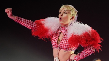 Photo: ${params.title}