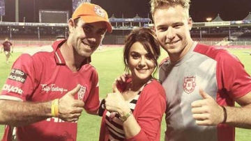 Photo: ${params.title}