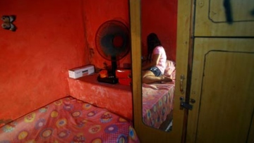 Photo: ${params.title}