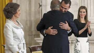 Photo: ${params.title}