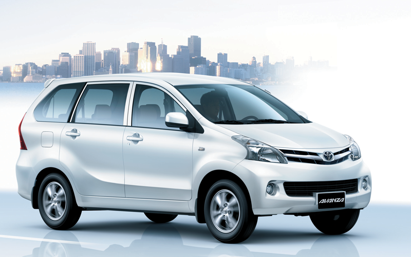 Toyota 7 seater uae